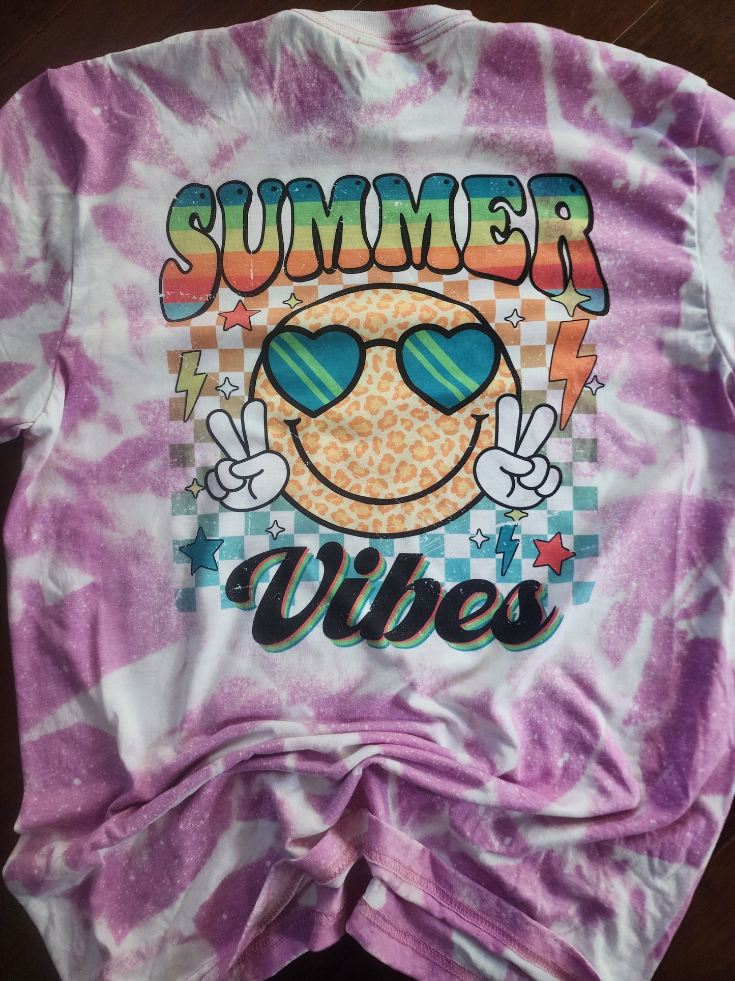 Summer Vibes Tee